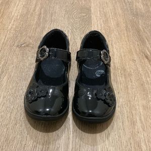 Stride Rite girls Mary Jane Shoes